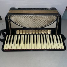 Hohner Verdi V Accordion Read Description