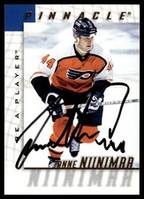 1997-98 Pinnacle Be a Player Autographs Janne Niinimaa Auto Philadelphia Flyers