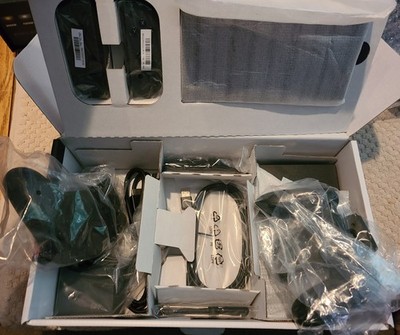 Nintendo Switch Bundle: Pro Control, 128 sd, Game + More! HAC01, CIB, LIKE NEW!