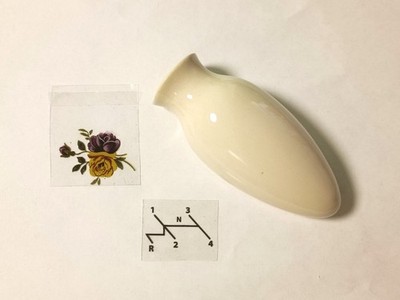 Vase Blumenvase inkl 2 Aufkleber für Käfer T1 Bully Sambabus Karmann