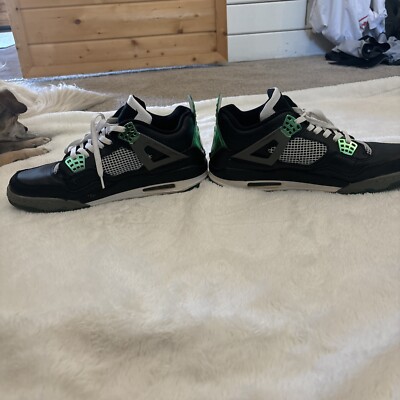Air Jordan 4 Retro Oregon Ducks PE Player Exclusive sample Air Jordan 4 Retro Oregon Ducks PE Player Exclusive sample