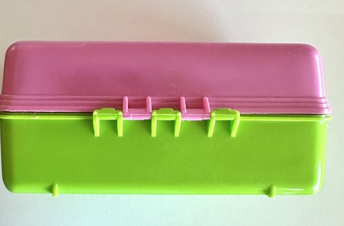 Caboodles Rec Room Garage Playset Case 1993 Toy Biz Vintage Playset w/Doll Car - Picture 7 of 8