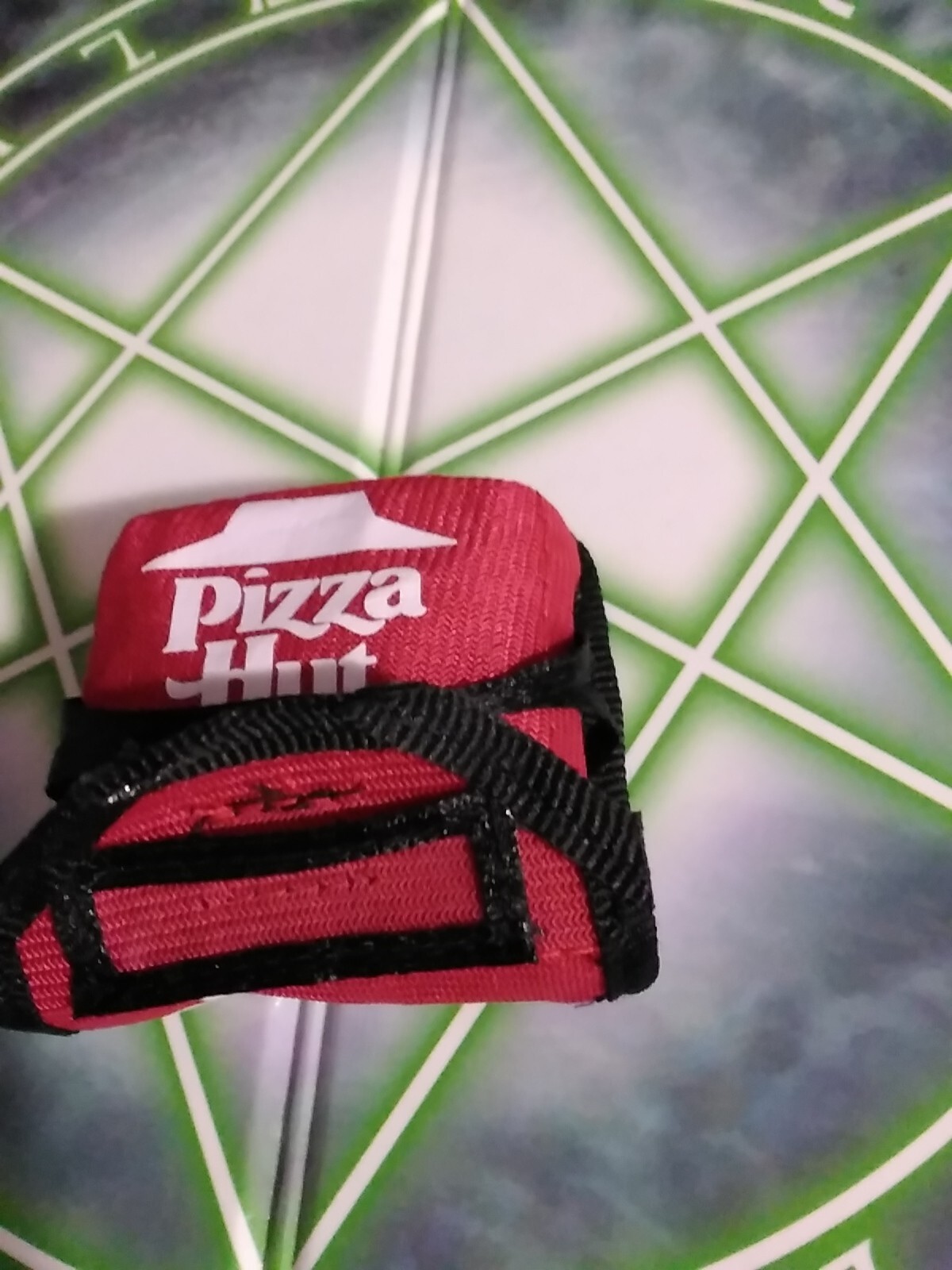 ZURU Foodie Mini Brands Series 2 045 Ultra Pizza Hut Delivery Bag