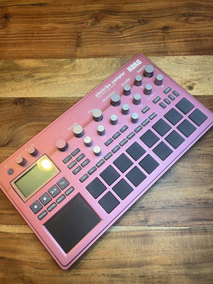 Korg Electribe Sampler 2 R Rot / Neuwertig / electribe 2s / Schneller Versand