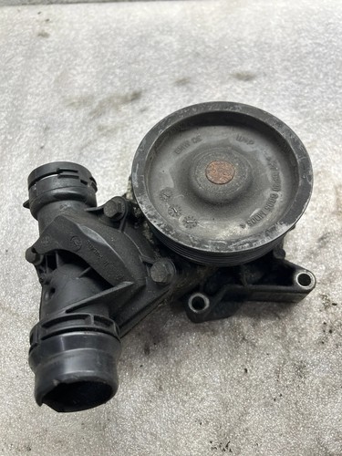 BMW 5 E60 Wasserpumpe 7790045 2006 21248857