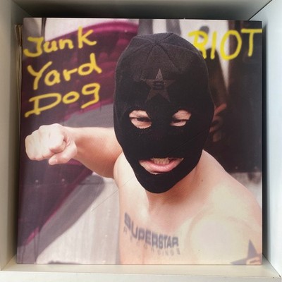 Junk Yard Dog - Riot (12'') (Very Good Plus (VG+)) - 3813709880