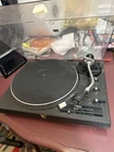 Technics SL-1900 Direct Drive Turntable Record Player Turntable