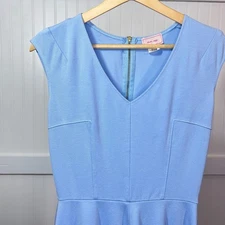 Love... Ady Dress Blue Balletcore Preppy Fit Flare Sleeveless V-Neck Tiered Med
