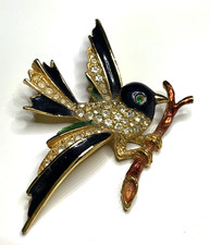 Vintage Sphinx Bird Brooch Enamel and Rhinestones Number 9924 pretty gold tone