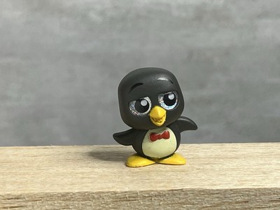 Disney Doorable Toy Story Wheezy Ultra Rare Series 11 Pixel Perfect