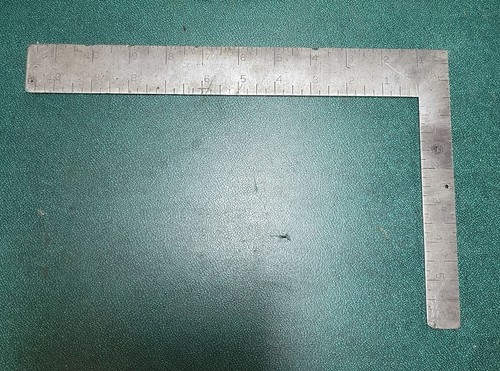 ANTIQUE AETNA No. 141 ALUMINUM CARPENTERS SQUARE