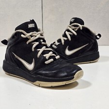 Nike Team Hustle Youth Sz 1.5Y Black White Basketball Sneakers 454462-001