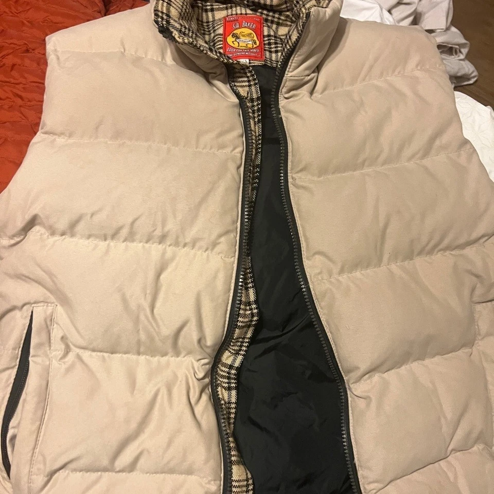 5/A Baker beige down puffer barn vest large - Image 3 of 4