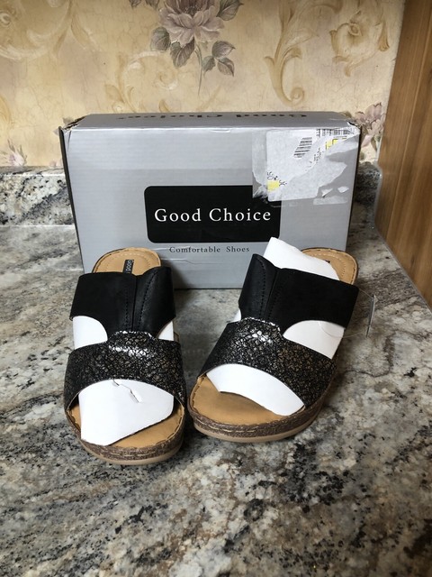 black wedge comfort sandals