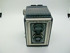 Vintage Spartus Full-Vue Box Camera 120 Film Top View Chicago Made In USA