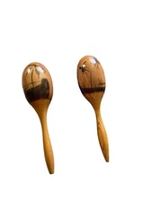 Set of 2 wooden maracas In Used condition