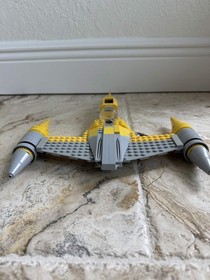 LEGO Star Wars Naboo Starfighter 7877 Incomplete Build w/ 2 Minifigures READ