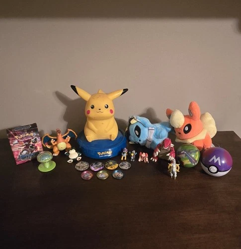 Vintage Pokémon Toy Lot