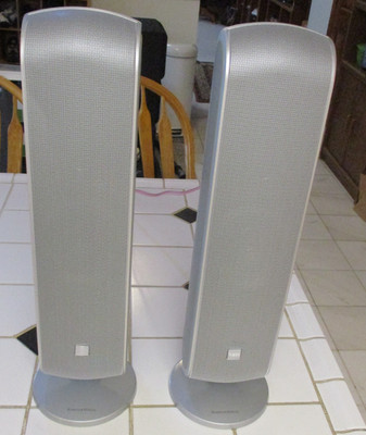 Great B & W Bowers & Wilkins VM- 1 Speaker Pair with Stands  Rated 8 ohm 100W
