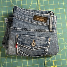 Levi's 547 Platinum Flare Blue Stretch Denim Jeans Medium Wash Women Size 4 Med.