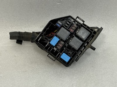 2013 2014 2015 2016 2017 2018 LEXUS ES300H ENGINE FUSE RELAY BOX PANEL