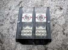 Square D 9080 LBC263106 9080LBC263106 380A 600V Power Distribution Block Used