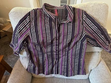 Gitano Burgundy/Pink/Gray Striped Button Up. 3/4 Sleeves, Size 18/20W