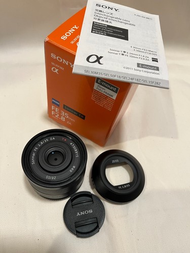 Sony ZEISS Sonnar 35mm f/2.8 ZA Wide Angle Lens - extremely compact lens - NEW - Picture 1 of 5