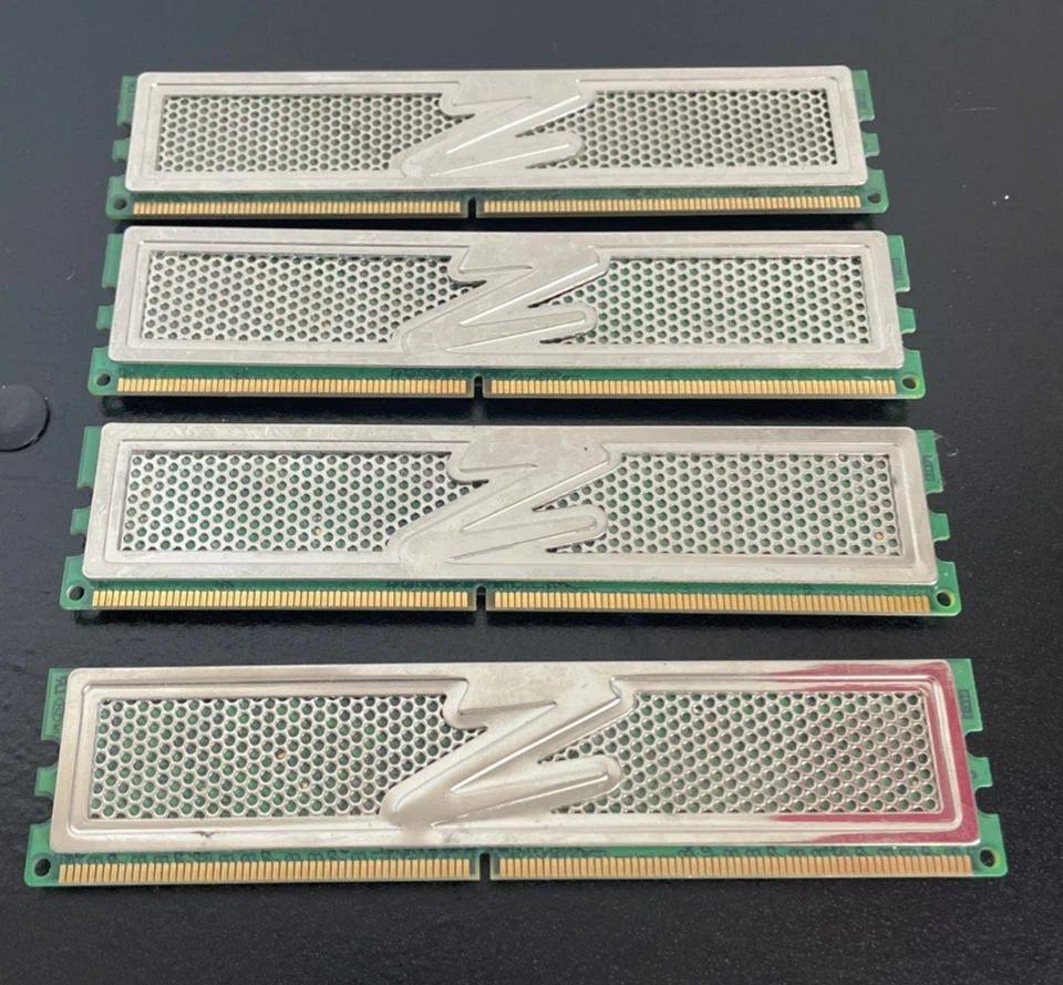 Lote de 4 OCZ Platinum Edition XTC PC2-6400 DDR2 512 Mb EL Dual CH Foto 4 de 4