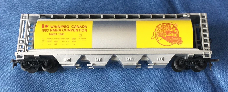 Model Power HO Railroad Train 51' Cylindrical Hopper Car 1983 NMRA Winnipeg - Image 4 of 4