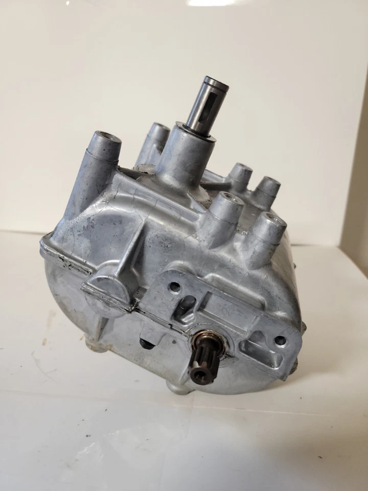 Transaje de 5 velocidades B1700152 H700-083 sin igual -HK Foto 2 de 4