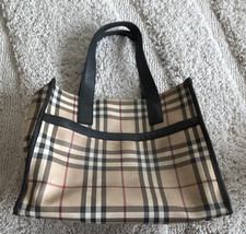 Burberry Nova Check Plaid Tote Bag Zip Closure Red Lining Inner Pockets