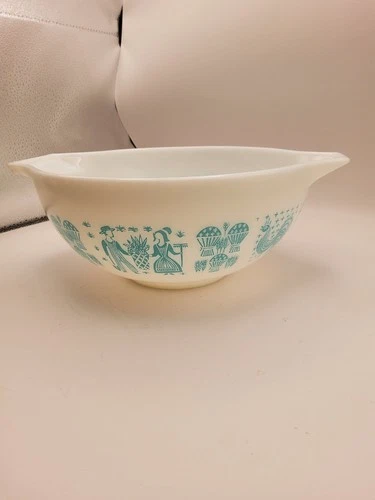 Vtg Pyrex Butterprint Cindarella Nesting Mixing Bowl #443 (2.5 Qt)