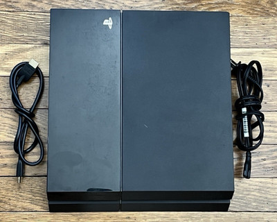 Sony PlayStation 4 CUH-1115A 500GB Console with Hookups Cleaned