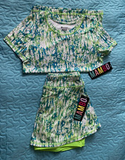 Girl's Size 10/12 MAMBO Poison Dart Color Pattern Top w/matching Shorts NWT