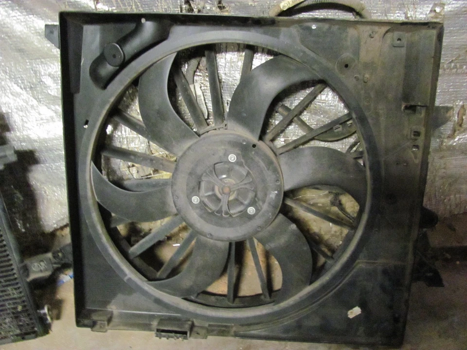 VENTILADOR DE REFRIGERACIÓN JAGUAR XJ8 XJR VANDEN PLAS 2004 2005 2006 2007 2008 Foto 2 de 2