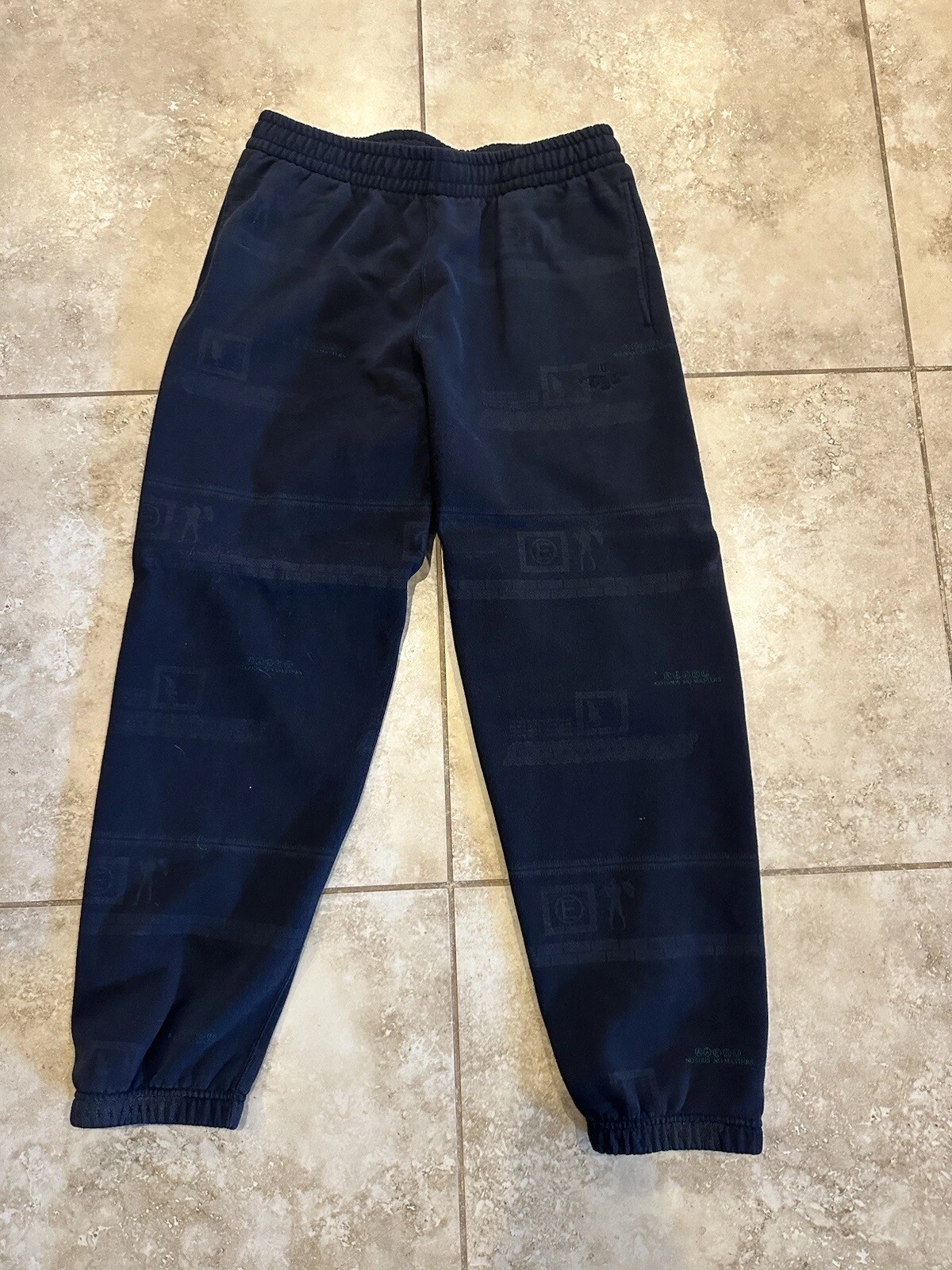pantalon de survêtement supreme 