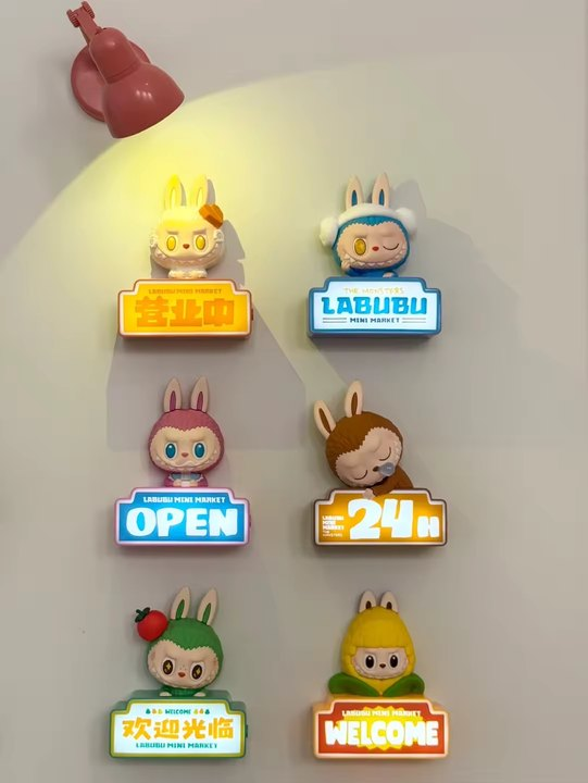 THE MONSTERS WACKY MART SERIES-FRIDGE MAGNET CONFIRMED