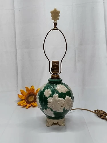 Vintage Aladdin Oak Leaf Lamp