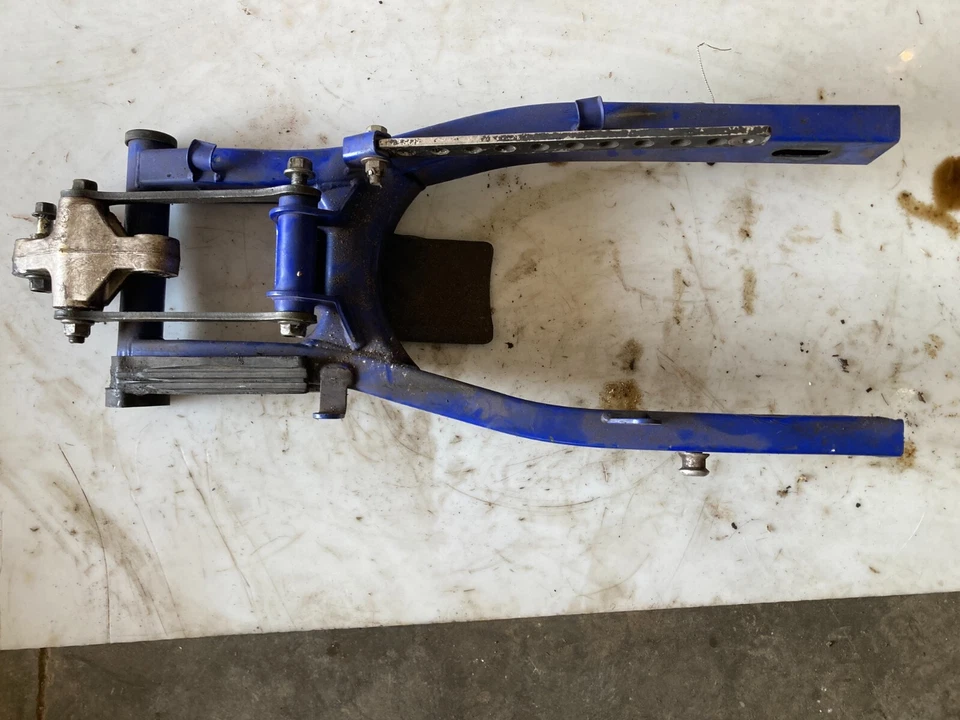 Suzuki GS500E GS500 GS 500 500E 1989 89 задний поворотный рычаг распорная рама - Изображение 2 из 3