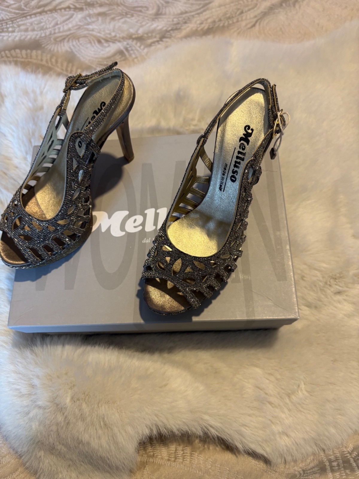 WOMENS HIGH END SHOES AND SANDLES AND BOOTS image 6