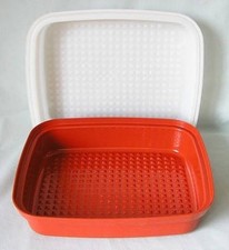 Tupperware Season & Serve Container NEW