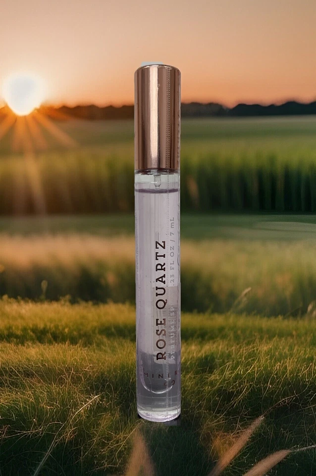 Spray Perfume Cuarzo Rosa Bath And Body Works 0.23 Fl Oz / 7 ml, Descontinuado. Foto 2 de 4