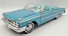1/18 Sun Star 1963 Ford Galaxie 500 Blue