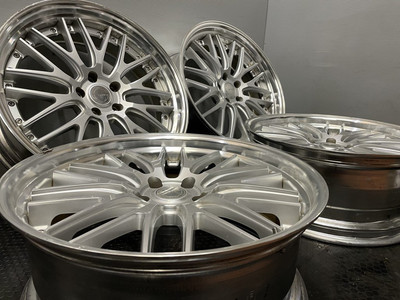 タイヤ・ホイール WORK GNOSIS GR4 WORK WHEELS GNOSIS GR204 19
