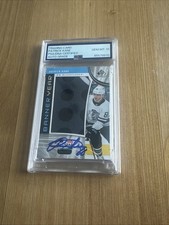 Patrick Kane Hockey Cards: Rookie Cards Checklist and Memorabilia Buying Guide 75