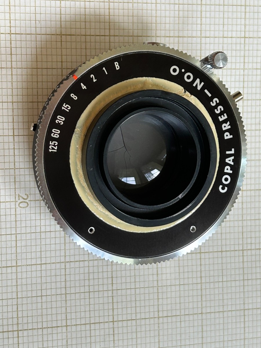 Copal Press No. 0 shutter. f:3.5-32 speed 1-1/125 and B. NEW Copal Press No. 0 shutter. f:3.5-32 speed 1-1/125 and B. NEW