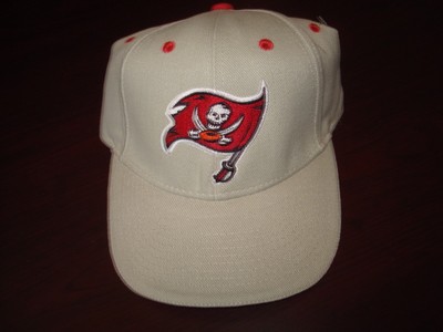TAMPA BAY BUCCANEERS BUCS NFL SCRIPT GOLF VINTage HAT CAP ...
