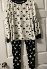 Disneys Nightmare Before Christmas 2-Piece Womens Med Pajama  s Jack Skellington