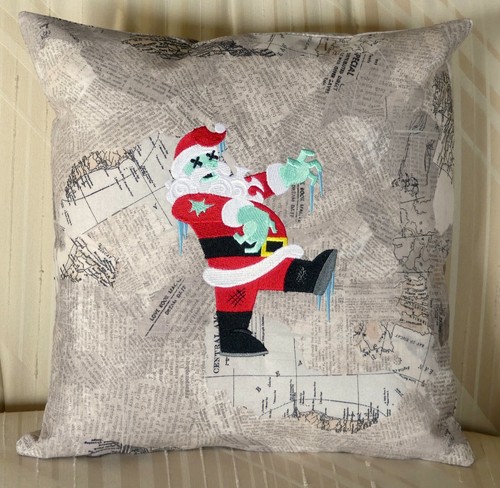 Almohada de Navidad Zombie Santa bordada, apertura con cremallera de 13.5x13.5" 2 opciones - Imagen 2 de 5